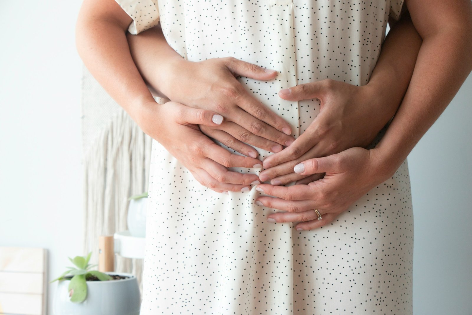 How Much Does It Cost to Give Birth in Dubai? A breakdown of all costs.